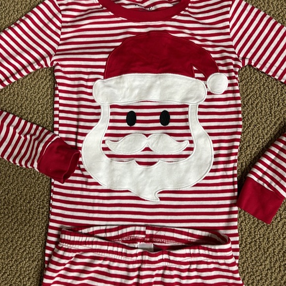 Place red and white striped pajamas. Size 14. See pictures! - Picture 4 of 9